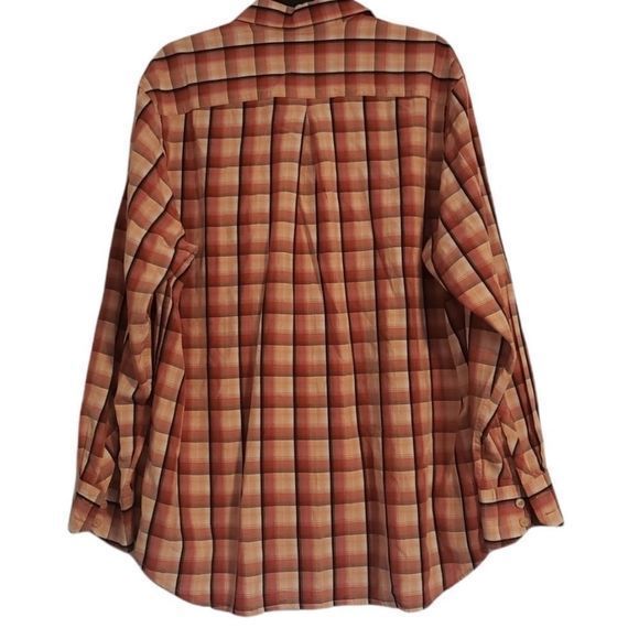 Men's Tommy Bahama Button-up‎ - Picture 2 of 3